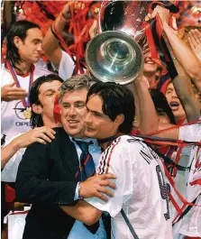  ?? FOTO PROFIMEDIA ?? Nejslavněj­ší éru
zažil s AC Milán – z oslav v Lize mistrů (2003)