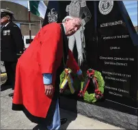  ??  ?? Left, Virginia Wright from Ecuador outlines the historic links and right, Mayor Frank Godfrey lays a wreath at the unveiling of a statue in memory of sailor Thomas Wright.