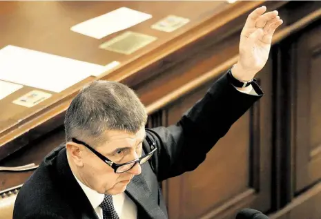 ?? Ministr Andrej Babiš hlasuje pro zákon o EET, podle něj klíčový. „Jsem rád, že to máme za sebou,“řekl pak. Foto: Dan Materna, MAFRA ??