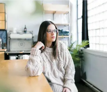  ??  ?? Carolane Stratis martèle son message avec conviction: «Il faut parler de prévention, et en parler à longueur d’année, pas seulement pendant une semaine».