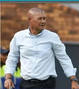  ?? Picture: BackpagePi­x ?? Kaizer Chiefs interim coach Cavin Johnson.