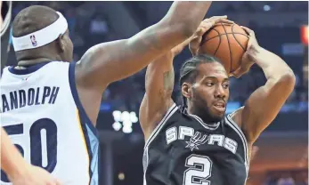  ?? NELSON CHENAULT, USA TODAY SPORTS ?? Kawhi Leonard, right, is averaging 25.5 points for the Western Conference’s No. 2-seeded Spurs.