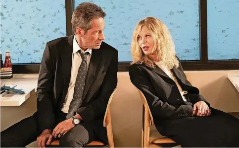  ?? Foto: Universal Pictures ?? Bill (David Duchovny) und Willa (Meg Ryan) in der romantisch­en Komödie „What Happens Later“. Der Film kommt jetzt in die Kinos.