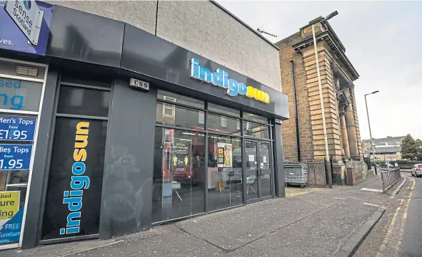  ?? ?? Indigo Sun on Strathmart­ine Road, Dundee, ordered part-time worker Haesel McDonald to work for almost four hours as a fire alarm sounded