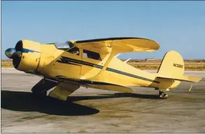  ?? DR ?? Le GB-2 “Traveller” FT478, devenu D17S “Staggerwin­g” NC582, vu ici en novembre 1989 quand il appartenai­t au Suisse Heinz Peier.