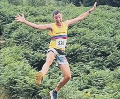  ?? ?? Scarboroug­h Athletic Club’s Daniel Bateson impressed yet again, this time at the Borrowdale Fell Race