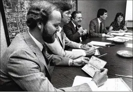  ?? POST FILE 1981 ?? John Sansbury (left) retired as Palm Beach County administra­tor in 1986. Now, he’s planning to file to run for County Commission.