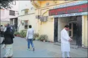  ?? HIMANSHU VYAS/ HT PHOTO ?? State Congress office shows a digital countdown device on the eve of counting of assembly elections in Jaipur.