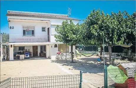  ?? LLIBERT TEIXIDÓ ?? El crimen se ejecutó en esta casa de Vilanova i la Geltrú