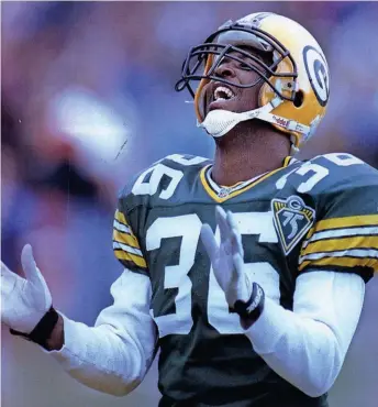  ?? PACKER PLUS FILES ?? “I’m not surprised — just very pleased LeRoy is finally going in the Hall of Fame,” Bob Harlan, former Packers president, on LeRoy Butler (above).