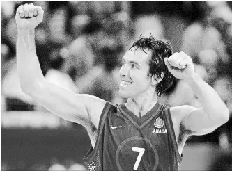  ?? CANADIAN PRESS FILE PHOTO ?? Victoria’s Steve Nash celebrates Canada’s 83-75 upset win over Yugoslavia at the 2000 Sydney Olympics.