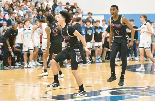  ?? BROADNECK 49, SOUTH RIVER 43
PAUL W. GILLESPIE/CAPITAL GAZETTE ?? Broadneck players celebrate Thursday’s win over South River in the Class 4A East Region II championsh­ip game.