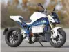  ??  ?? Autre démontstra­tion de l’envie de BMW de proposer rapidement un modèle de moto électrique, son protoype de roadster montré en 2019.