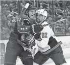  ?? ADAM CAIRNS/COLUMBUS DISPATCH ?? Blue Jackets center Kent Johnson, left, and expected 2023 No. 1 draft pick Connor Bedard have worked out in Vancouver during their offseasons.