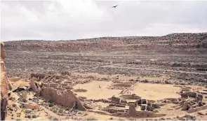  ?? MORGAN PETROSKY/JOURNAL ?? UNM researcher­s at Pueblo Bonito in Chaco Canyon have earned a Field Discovery Award at the Shanghai Archeologi­cal Forum. The project was one of 10 chosen from more than 100 projects worldwide.