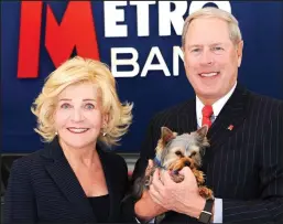  ??  ?? Under fire: Metro founder Vernon Hill with his wife Shirley