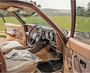  ??  ?? 2300S interior was designed around the thrusting executive.