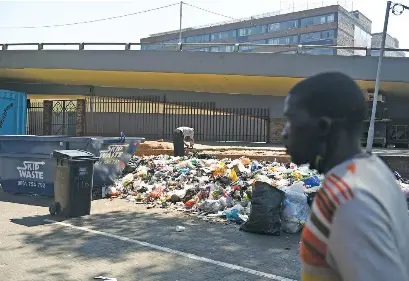  ?? Picture: Tracy Lee Stark ?? NEGLECT. Basic services at the Kwa Mai Mai market have been neglected since lockdown started in March, resulting in a build up of trash and unclean open areas.