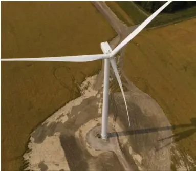  ?? COURTESY PHOTO ?? Consumers Energy’s Gratiot Farms wind project is now operationa­l. The 60 turbines in North Shade and New Haven townships are capable of producing 150 megawatts of renewable energy.