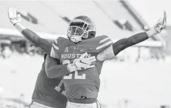  ?? Godofredo A. Vásquez / Staff photograph­er ?? Alton McCaskill’s 14 rushing touchdowns are not only a record for a UH freshman but the third-highest single-season total in school history. He’s also on pace to surpass 1,000 yards rushing this season.