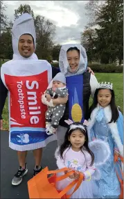  ?? SUBMITTED PHOTO ?? The Lim Family get in the Halloween spirit.