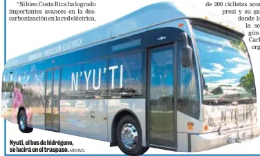  ?? ARCHIVO. ?? Nyuti, el bus de hidrógeno, se lucirá en el traspaso.