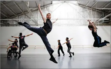  ?? PHOTOS BY DAI SUGANO — STAFF PHOTOGRAPH­ER ?? AXIS Dance Company members practice their performanc­e last week at the Berkeley Ballet Theater for Saturday’s opening ceremony of the Invictus Games in Dusseldorf, Germany. Some of the troupe’s members have disabiliti­es.