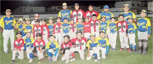  ?? ?? ▮ Bravos y Diablos dieron un gran partido en el duelo definitivo por el pase a la Final en la Categoría Moyote.