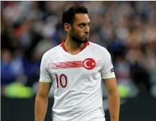  ?? ?? Hakan Calhanoglu, punto di forza della nazionale turca