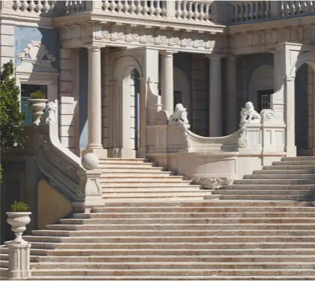  ??  ?? Fig 8: Robillion’s expansive stair sweeps down from the palace to the grand canal, offering an appropriat­ely regal descent