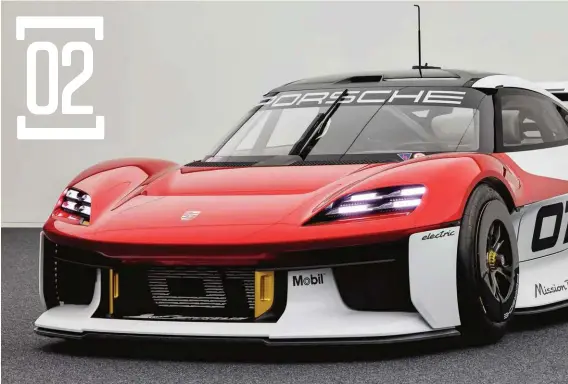  ?? ?? ABOVE
Porsche integrated an FIA-spec roll cage into the Mission R’s architectu­re, helping lower the roofline