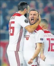  ?? REUTERS ?? ▪ Olympiakos players celebrate a goal on Thursday.