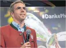  ?? FOTO: DPA ?? Philipp Lahm, hier bei der Aufnahme in die Hall of Fame des FC Bayern, darf sich nun auch Fußballer des Jahres nennen.