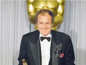  ?? FOTO: AP. ?? Premiado. Bertolucci recibió el Óscar a mejor director por su película El último emperador en 1988.