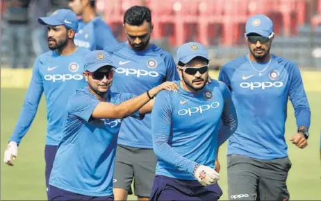  ?? AP ?? India's Kuldeep Yadav (left) and Manish Pandey during training at the Barabati Stadium in Cuttack on Tuesday.