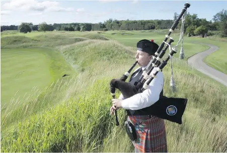  ?? FRANK GUNN, THE CANADIAN PRESS ?? Bagpiper Kristen MacKay plays during the Osprey Valley 25th-anniversar­y celebratio­n in Caledon, Ont., on Tuesday. The club signed a 10-year deal with the Tournament Players Club that will see the course renamed TPC Toronto at Osprey Valley.