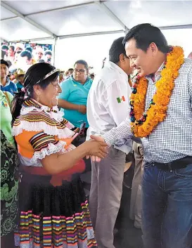  ??  ?? El titular de Gobernació­n encabezó un acto en Tlapa, Guerrero.