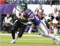  ?? AP ?? Lakota West grad Jordan Hicks (right) started every game for the NFC North champion Vikings and was credited with 129 tackles, including three sacks, and snagged an intercepti­on.