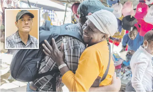  ?? Pictures: Yeshiel Panchia ?? LIFESAVER. Martha Nukeria hugs Connie van Staden in the Pretoria CBD last month. Nukeria adopted and assisted Van Staden while he was a recovering addict. After turning his life around, the two have a mother-and-son relationsh­ip. INSET, Connie van...