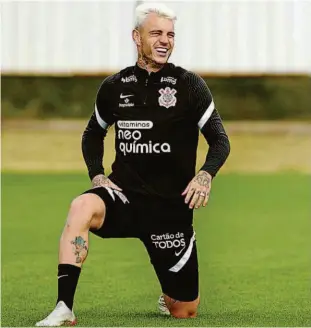  ?? Rodrigo Coca - 31.ago.21/ag. Corinthian­s ?? Roger Guedes foi autor do gol de empate do Corinthian­s com o Juventude, na terçafeira (7), e ficou em campo por 90 minutos em sua estreia