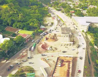  ?? FOTO FRANKLIN MUÑOZ ?? AVANCE. Así está el avance del intercambi­ador de Occidente. Los trabajos siguen y, de ser necesario, en horas de la noche.