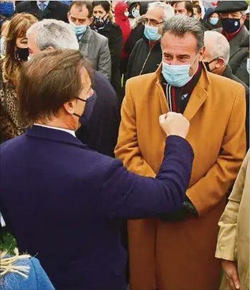  ??  ?? PROTOCOLO. Lacalle también encabezó ayer la ceremonia por el aniversari­o de la Jura de la Constituci­ón.