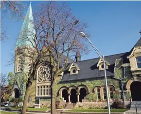  ?? BRIAN E. CLARK ?? The Greenstone Church in Chicago’s Pullman Historic District was made with stone from Pennsylvan­ia.