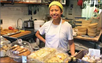  ??  ?? Sonia Cheng at work at the Elora Bread Trading Co.