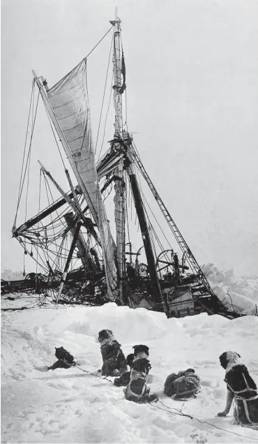  ??  ?? Das Expedition­sschiff »Endurance« kurz vor dem Sinken im November 1915