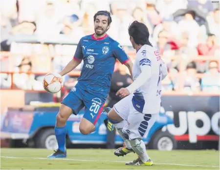  ??  ?? SIN RAYAS. Rodolfo Pizarro, ahora con el Monterrey, jugó de titular en el arranque del Apertura 2018, en la visita a los Tuzos del Pachuca.