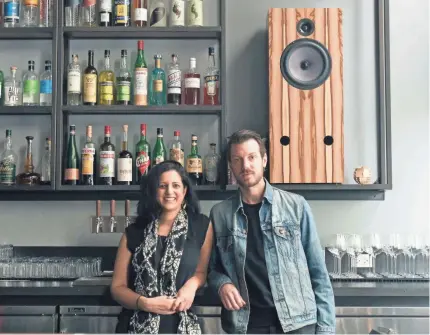  ?? PAM TORNO ?? Shirin Raza and her husband, Daniel Gahr, shown in 2019, own Bar Shiru in Oakland, Califa.