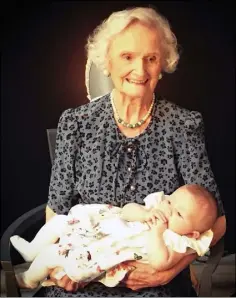  ??  ?? 100-year-old Patricia with Arla, the youngest of her great grandchild­ren.