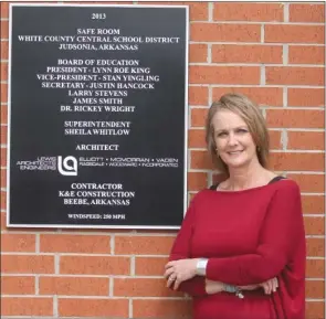  ?? DANA GUTHRIE/CONTRIBUTI­NG PHOTOGRAPH­ER ?? Recently retired White County Central Superinten­dent Shelia Whitlow stands in front of the Safe Building that was constructe­d in 2013. The building, one of Whitlow’s major projects in the district, serves as a spot for indoor recess and assemblies for...