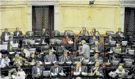  ??  ?? En guardia. Diputados espera un debate en continuado.